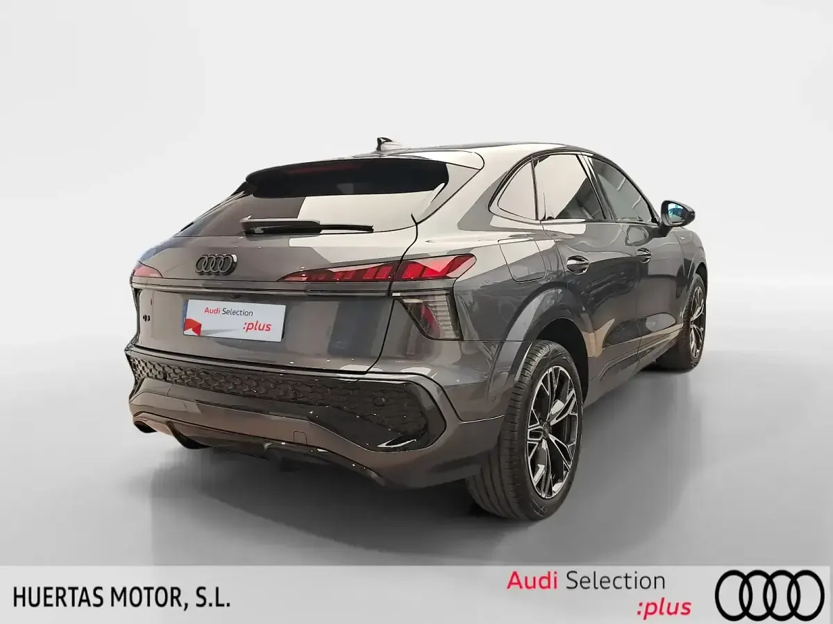 Usado Audi Q3 S-Line 150 CV (110 kW) 2025 Gris SUV