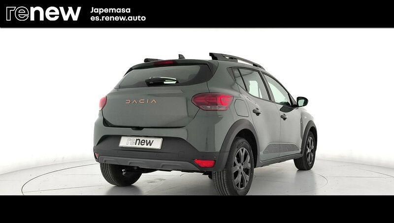 Usado Dacia Sandero Extreme 100 CV (73 kW) 2025 Verde Berlina