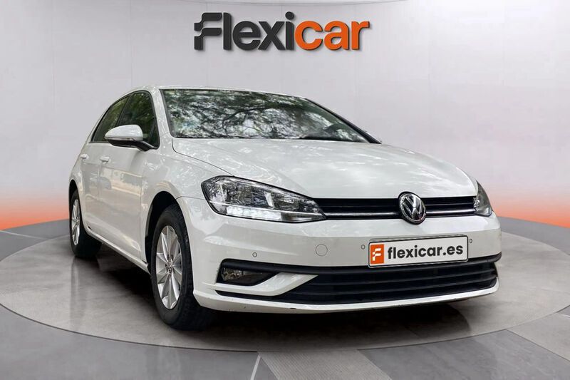 Blanco Usado 2020 VW Golf VII Advance Berlina | 15.490 € (Buen precio) - Imagen 1/4