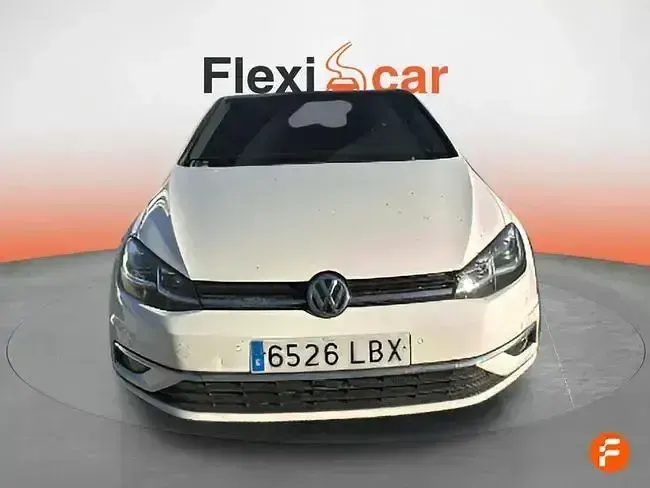 Usado VW Golf VII Advance 150 CV (110 kW) 2019 Blanco Berlina