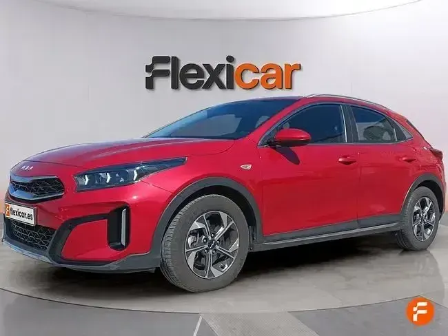 Usado Kia XCeed 100 CV (73 kW) 2024 Rojo SUV