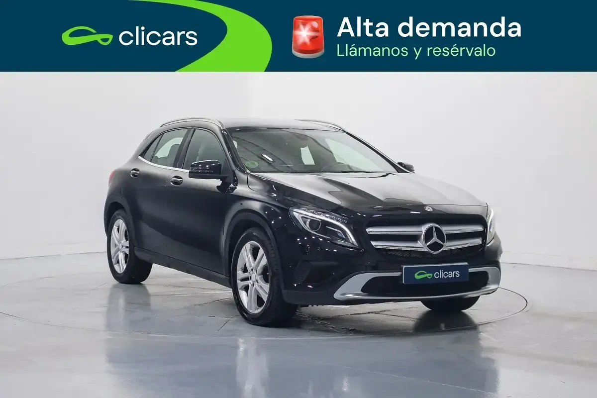 Usado Mercedes GLA200 Urban 136 CV (100 kW) 2016 Negro SUV