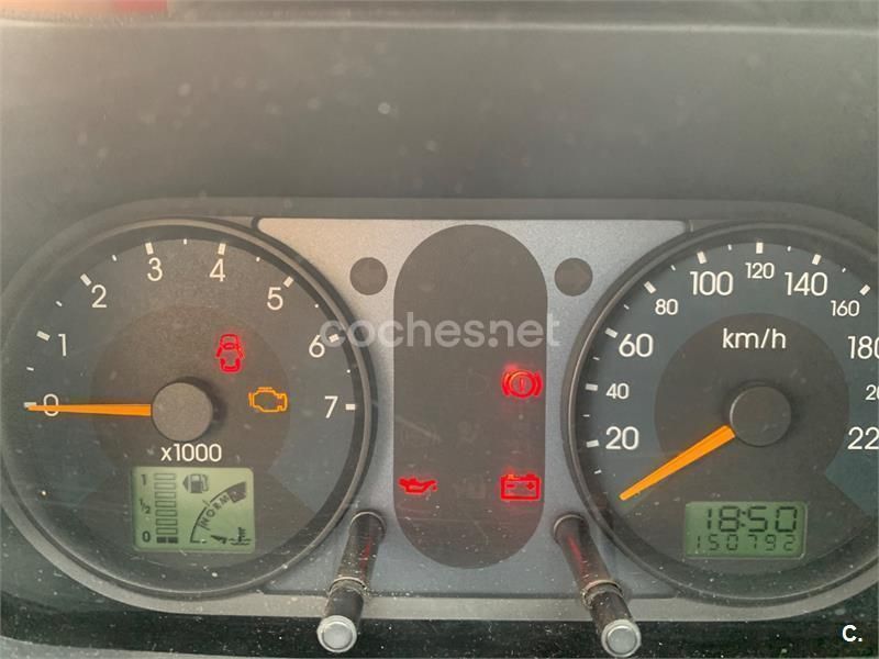 Azul Usado 2004 Ford Fusion Trend Berlina | 2500 € (Precio justo) - Imagen 1/4