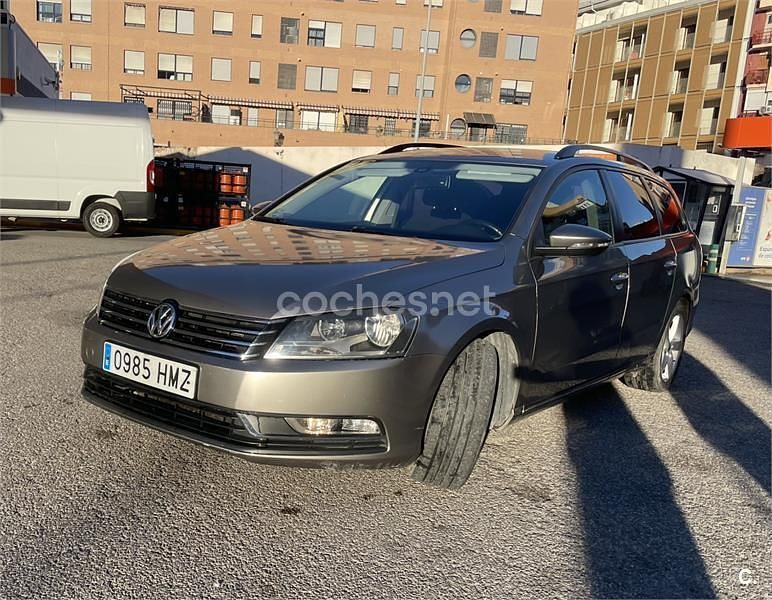Usado VW Passat Edition 105 CV (77 kW) 2012 Beige Familiar