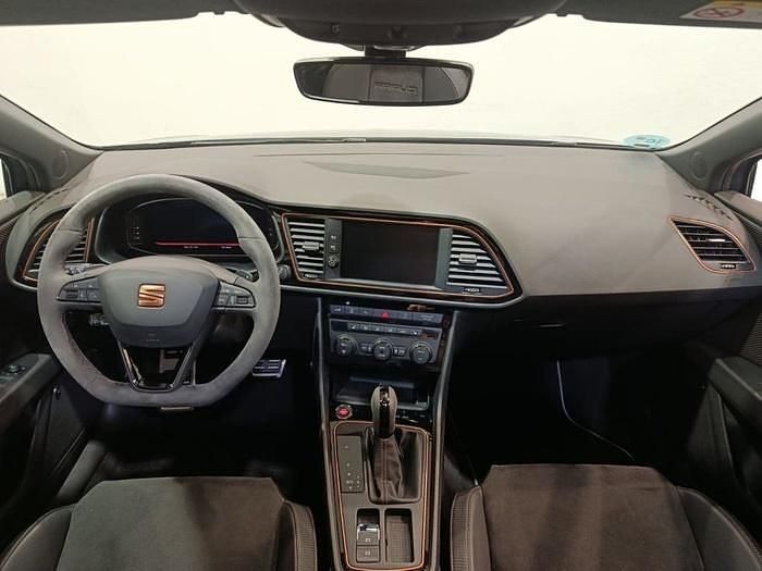 Usado Seat Leon 4Drive 300 CV (220 kW) 2019 Gris Familiar