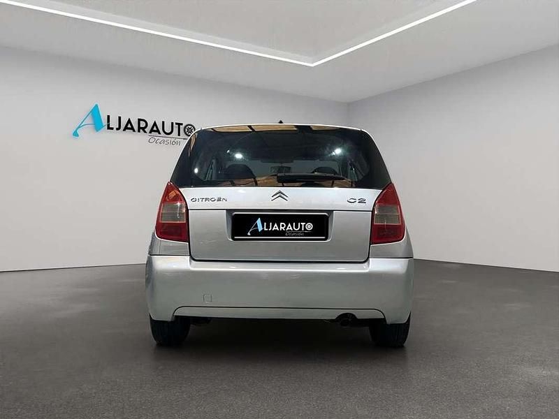 Usado Citroën C2 69 CV (50 kW) 2005 Gris Utilitario