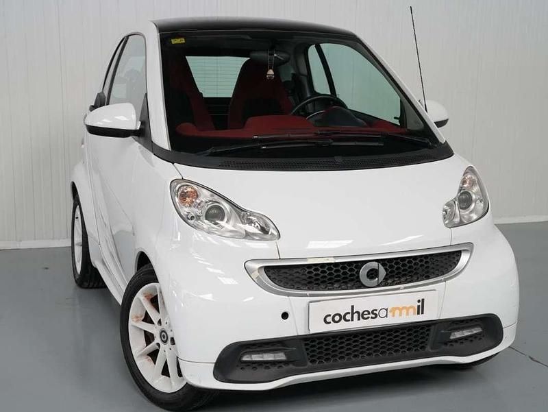 Usado Smart ForTwo Coupé 71 CV (52 kW) 2014 Blanco Coupe
