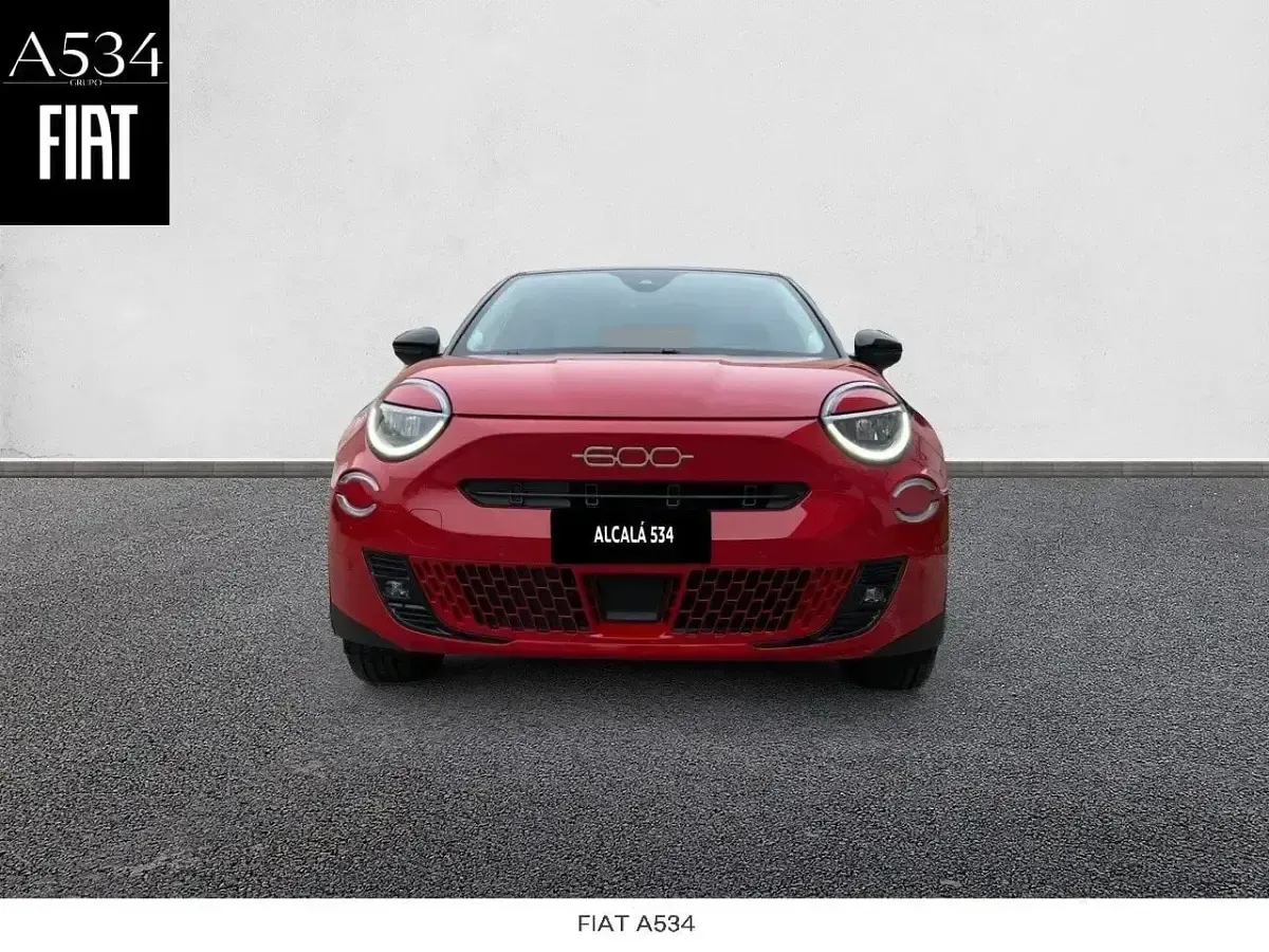 Nuevo Fiat 600 La Prima 110 CV (80 kW) 2026 Rojo SUV