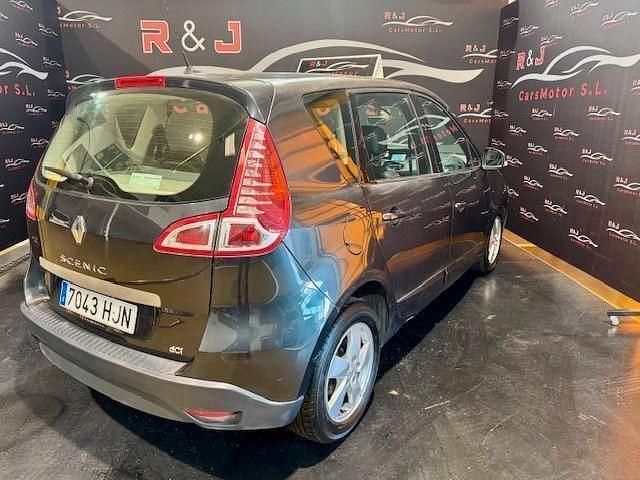 Usado Renault Scénic III Dynamique 110 CV (80 kW) 2012 Azul Monovolumen