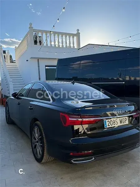 Usado Audi A6 204 CV (150 kW) 2023 Negro Berlina