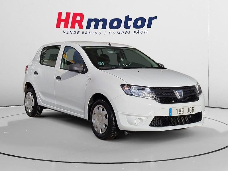 Blanco Usado 2015 Dacia Sandero Ambiance Utilitario | 6110 € (Precio justo) - Imagen 1/4