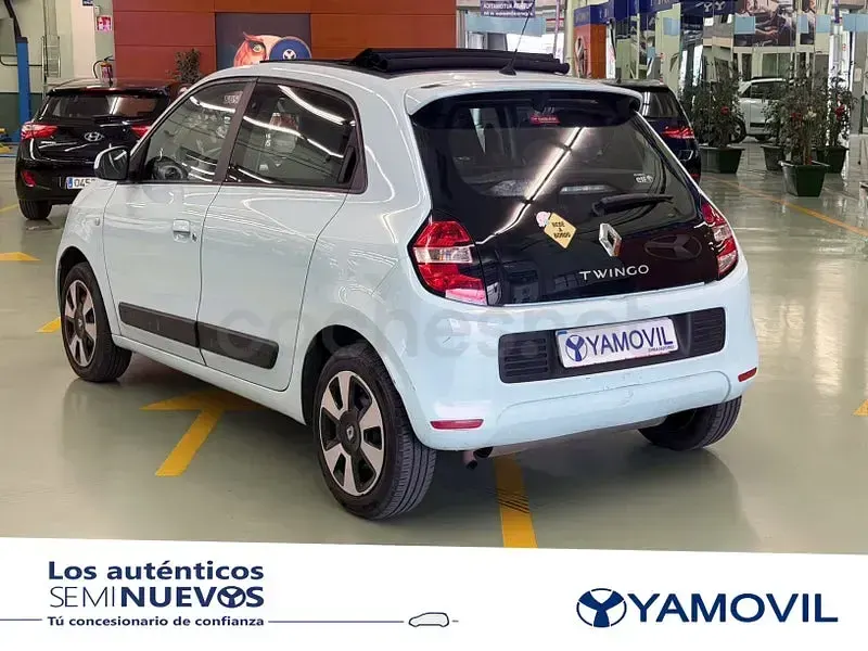 Usado Renault Twingo Intens 70 CV (51 kW) 2015 Blanco Utilitario
