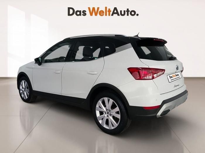 Usado Seat Arona Xperience 115 CV (84 kW) 2025 Blanco SUV