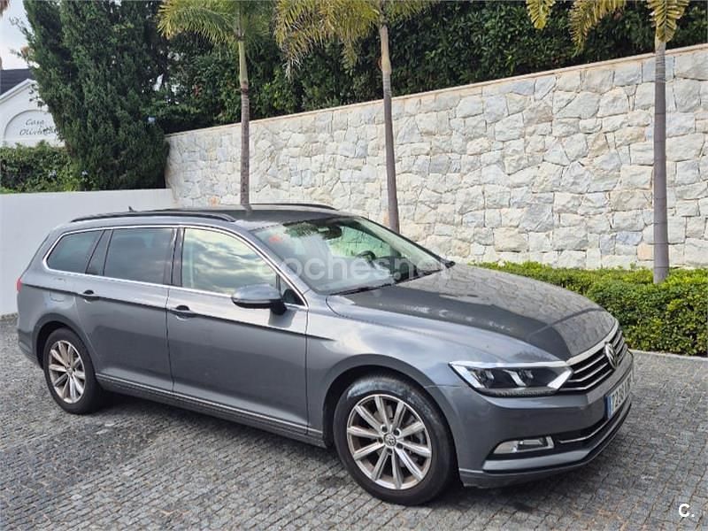 Usado VW Passat Advance 150 CV (110 kW) 2017 Gris / plata Familiar