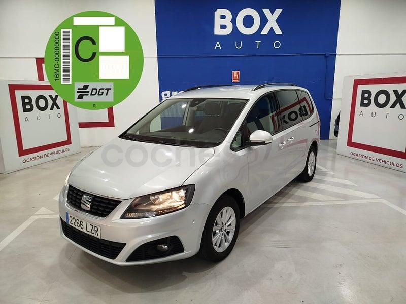 Usado Seat Alhambra Style 150 CV (110 kW) 2022 Gris / plata Monovolumen