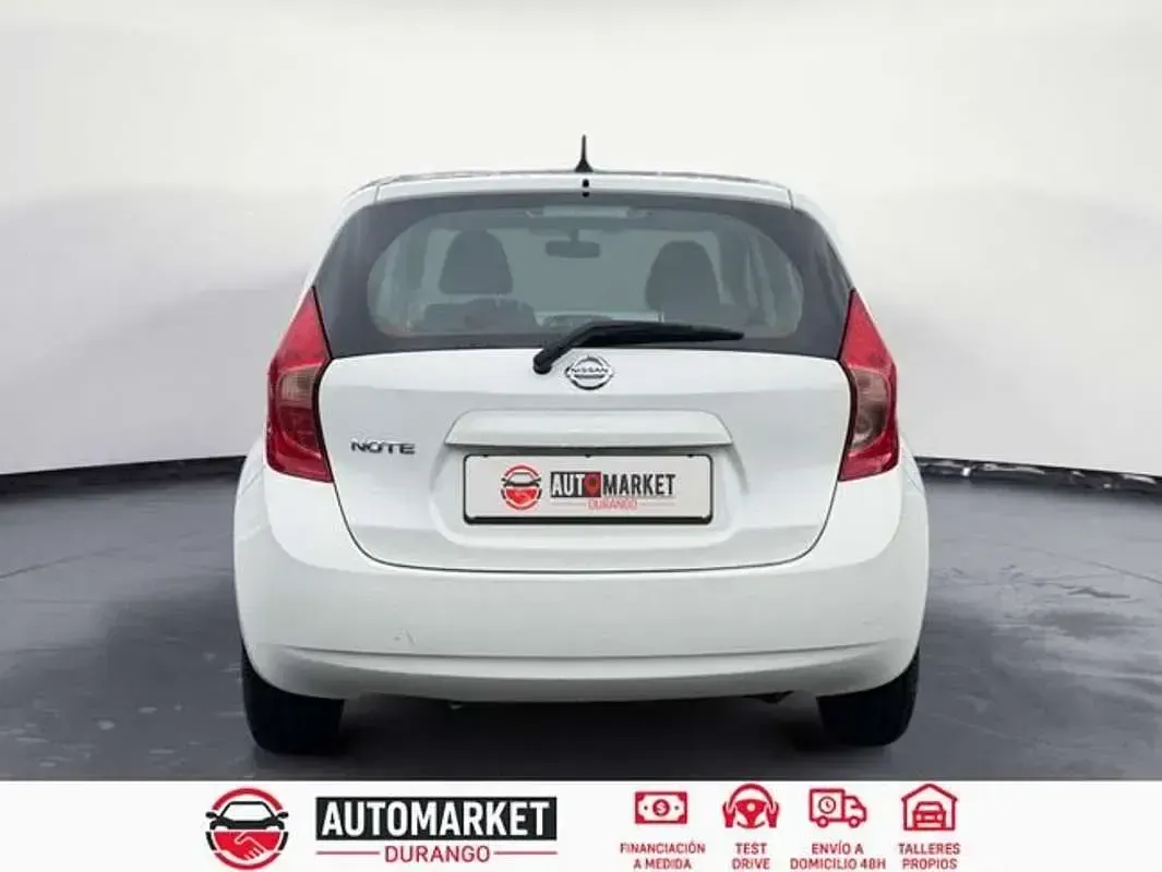 Usado Nissan Note Acenta 80 CV (58 kW) 2014 Blanco Utilitario