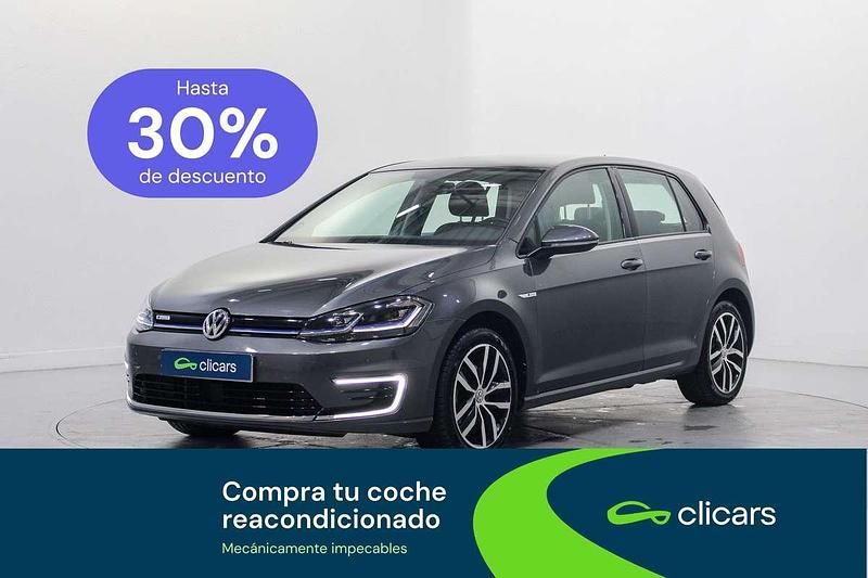 Usado VW e-Golf 100 kW (136 CV) 2020 Gris Utilitario