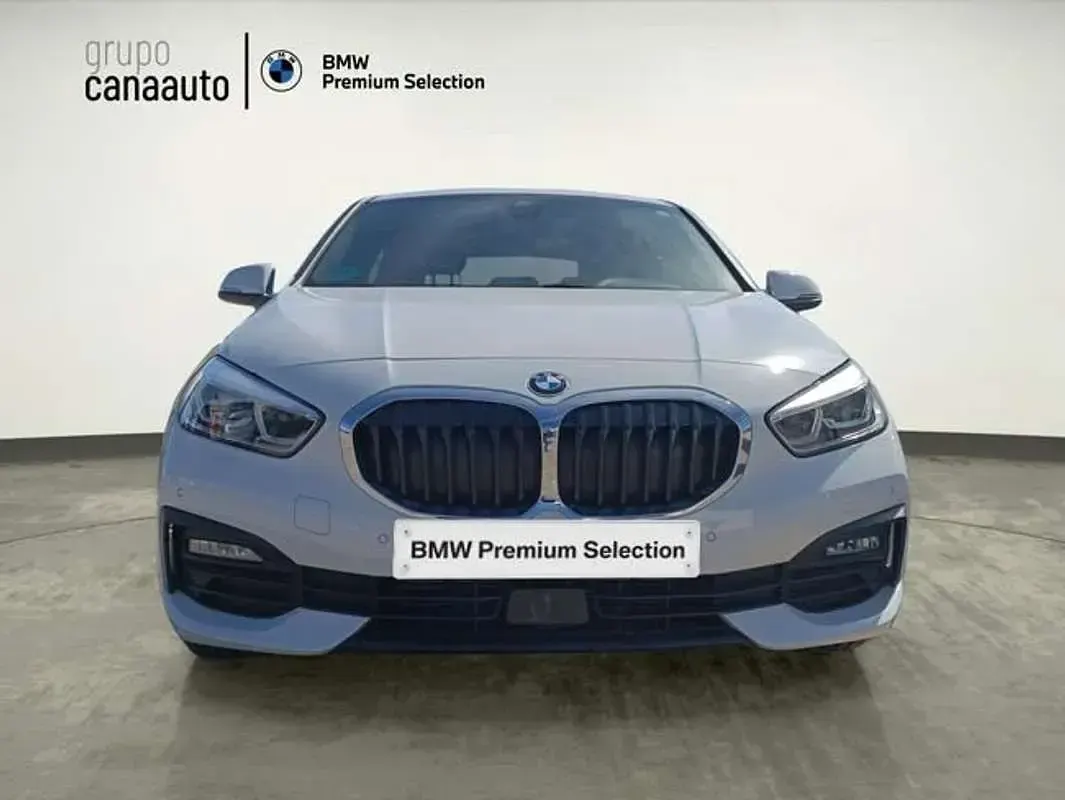Usado BMW 116 116 CV (85 kW) 2023 Blanco Utilitario