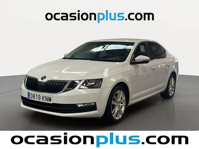 Usado Skoda Octavia 150 CV (110 kW) 2018 Blanco Berlina