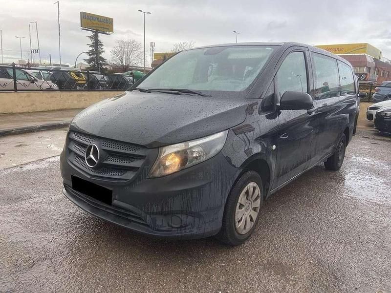 Usado Mercedes Vito 136 CV (100 kW) 2019 Negro Van