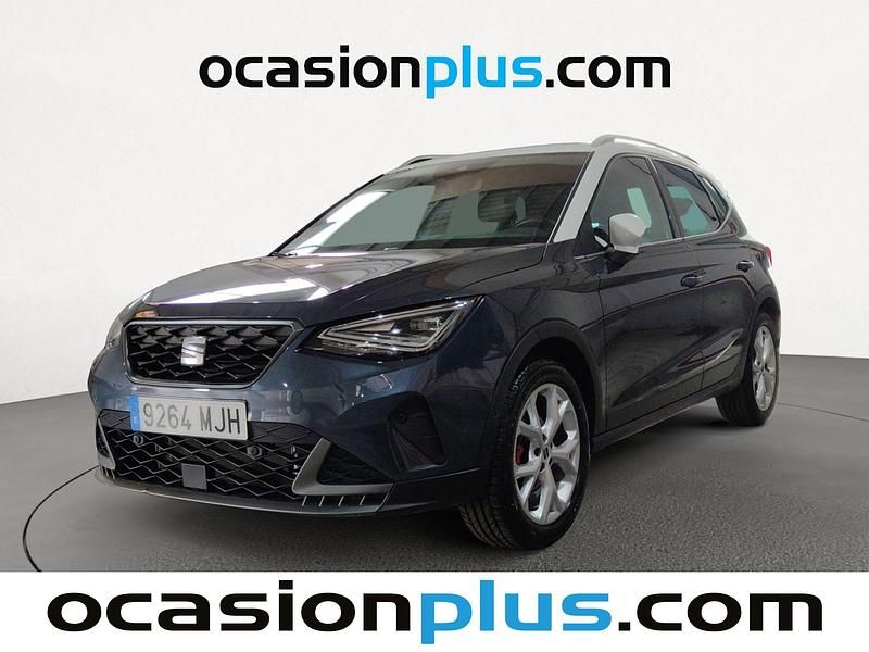 Usado Seat Arona FR 150 HP (110 kW) 2023 Cinzento SUV