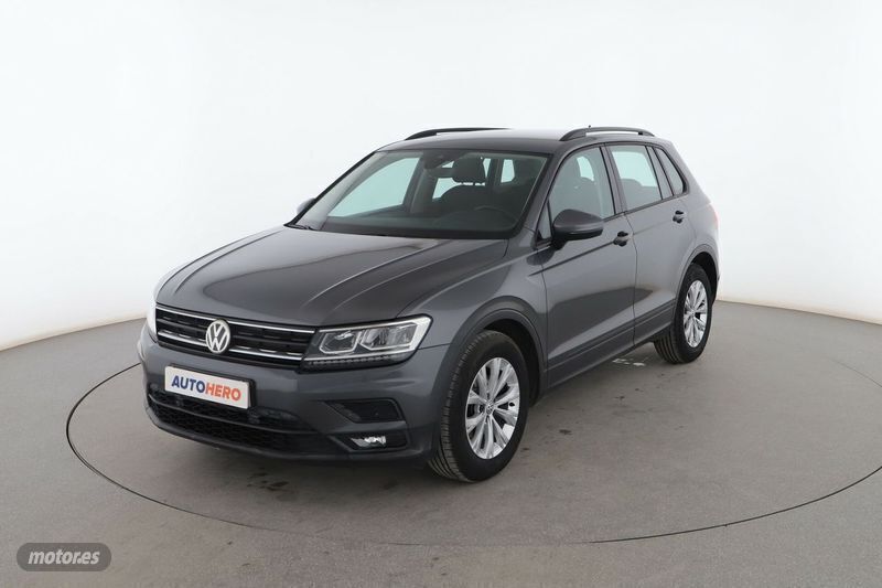 Gris Usado 2018 VW Tiguan Edition SUV | 20.399 € (Precio justo) - Imagen 1/3