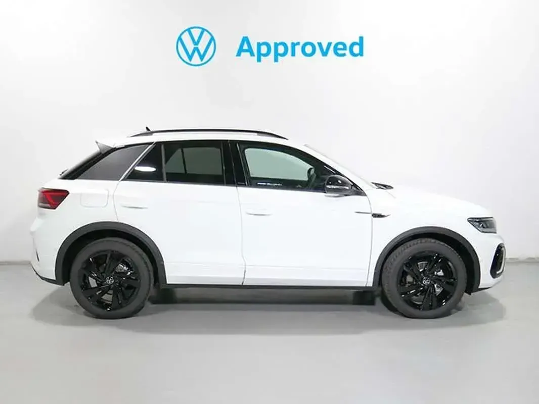 Usado VW T-Roc R-line 116 CV (85 kW) 2025 Blanco SUV