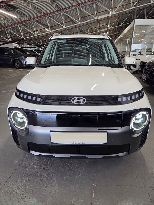 Blanco Nuevo 2025 Hyundai Inster Utilitario | 26.900 € (Precio justo) - Imagen 1/4