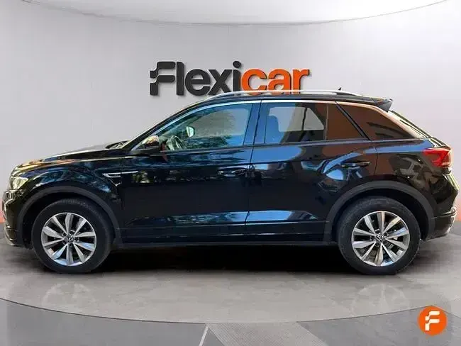 Usado VW T-Roc Advance 150 CV (110 kW) 2022 Negro SUV