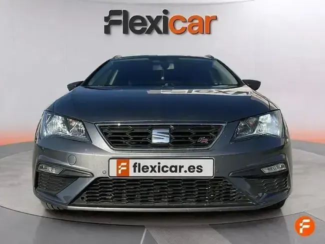 Usado Seat Leon FR 150 CV (110 kW) 2017 Gris Berlina