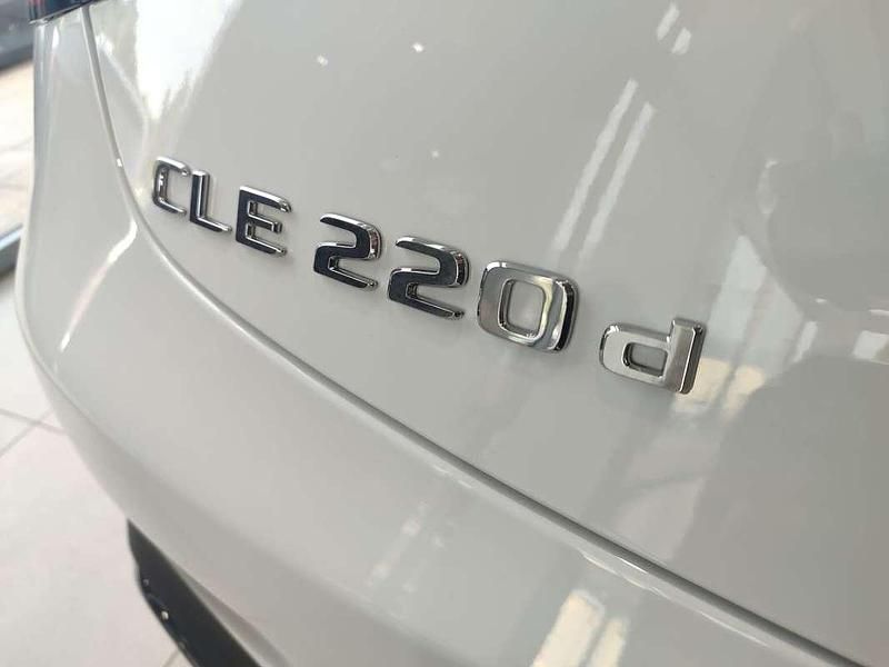 Usado Mercedes CLE220 197 CV (144 kW) 2025 Blanco Coupe