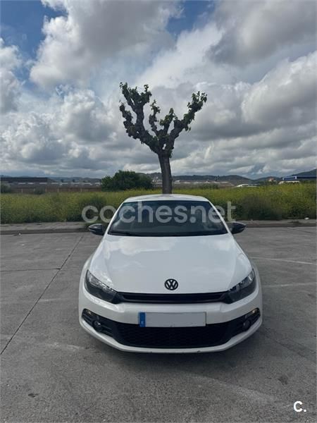 Blanco Usado 2009 VW Scirocco Coupe | 7400 € (Buen precio) - Imagen 1/4