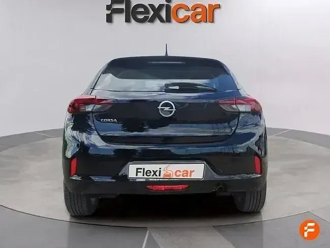 Usado Opel Corsa Elegance 100 CV (73 kW) 2022 Negro Berlina