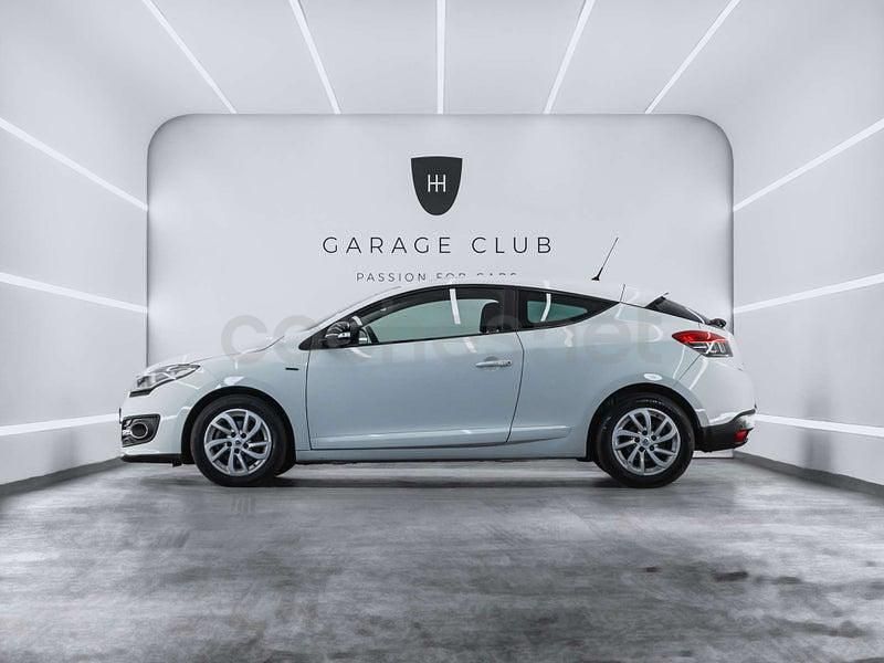 Usado Renault Mégane LIMITED 115 CV (84 kW) 2014 Blanco Coupe