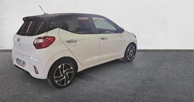 Usado Hyundai i10 84 CV (61 kW) 2021 Utilitario