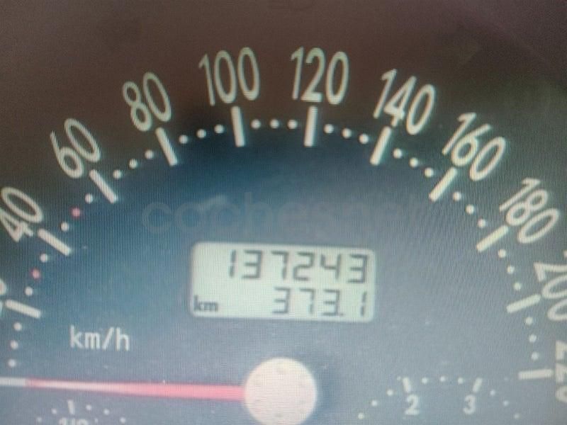 Usado VW New Beetle 100 CV (73 kW) 2004 Azul Utilitario