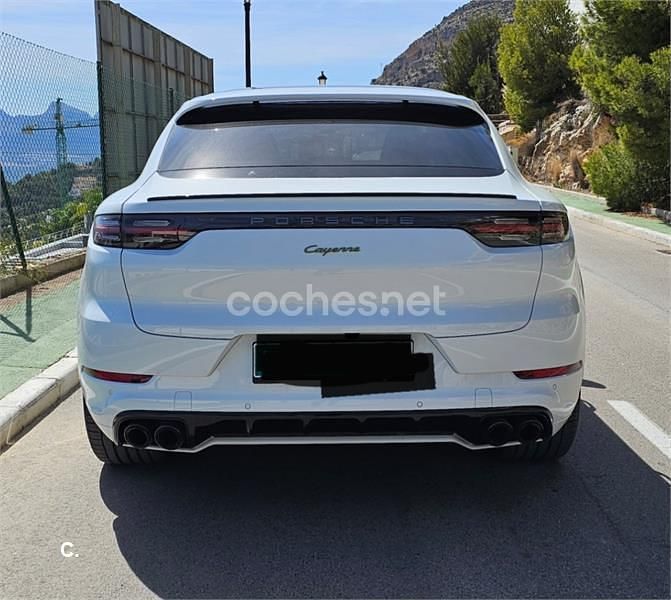 Usado Porsche Cayenne Coupe Platinum Edition 462 CV (339 kW) 2022 Blanco Coupe