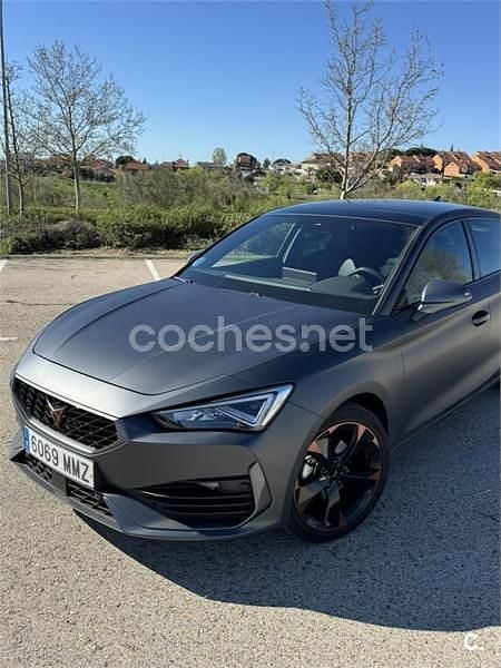 Usado Cupra Leon 150 CV (110 kW) 2024 Negro Berlina