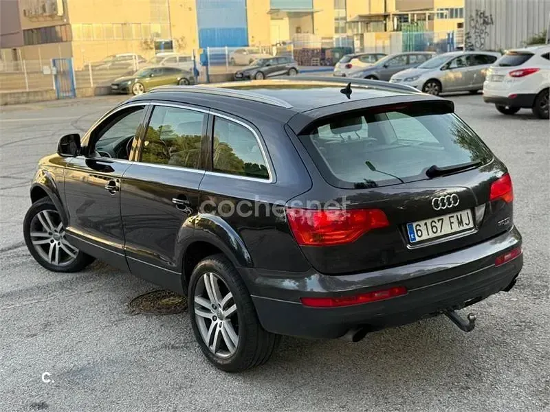 Usado Audi Q7 233 CV (171 kW) 2007 Negro SUV