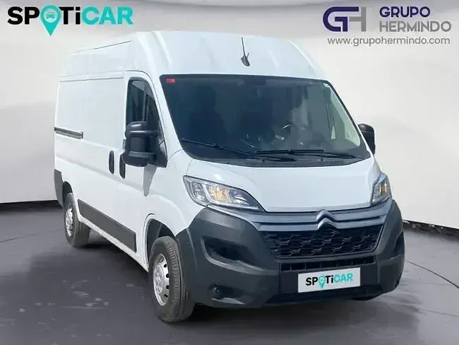 Usado Citroën Jumper 140 CV (102 kW) 2023 Blanco Monovolumen