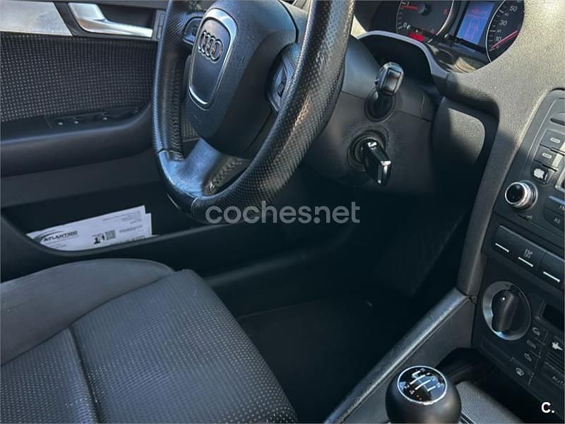 Usado Audi A3 Ambition 105 CV (77 kW) 2007 Beige Utilitario