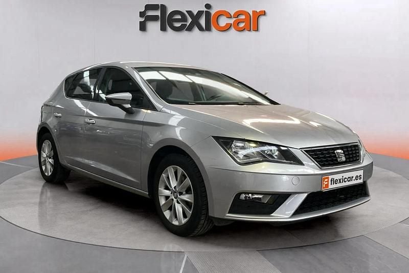 Gris Usado 2018 Seat Leon Reference Berlina | 11.490 € (Buen precio) - Imagen 1/4