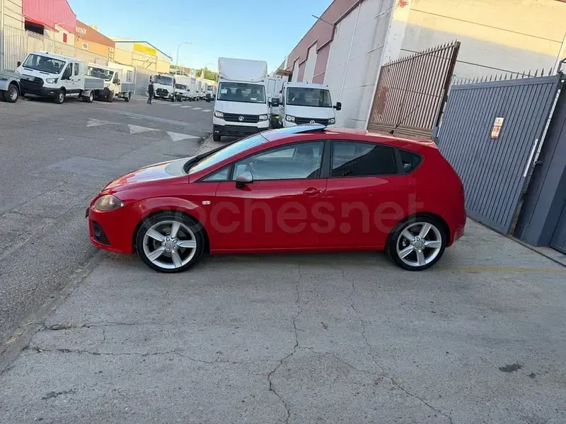 Usado Seat Leon FR 170 CV (125 kW) 2009 Rojo Utilitario
