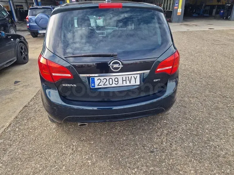 Usado Opel Meriva Excellence 110 CV (80 kW) 2014 Verde Monovolumen