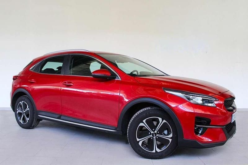 Rojo Usado 2023 Kia XCeed SUV | 23.200 € (Precio justo) - Imagen 1/4