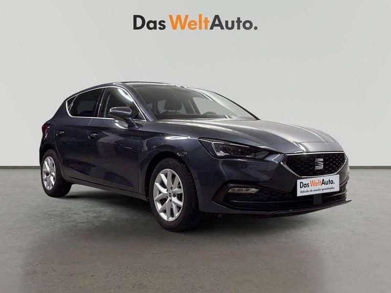 Gris Usado 2025 Seat Leon Style Utilitario | 20.200 € (Super precio) - Imagen 1/4