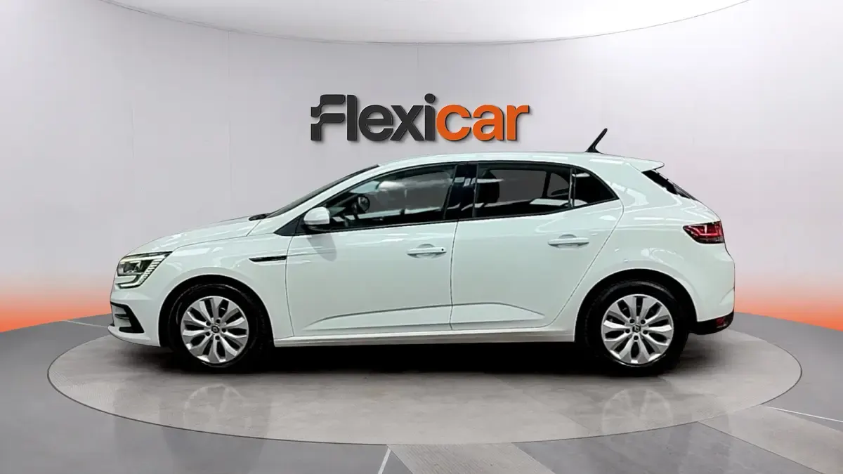 Usado Renault Mégane II Business 116 CV (85 kW) 2021 Blanco Berlina