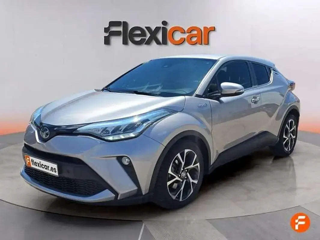 Usado Toyota C-HR Active 122 CV (89 kW) 2021 Gris SUV
