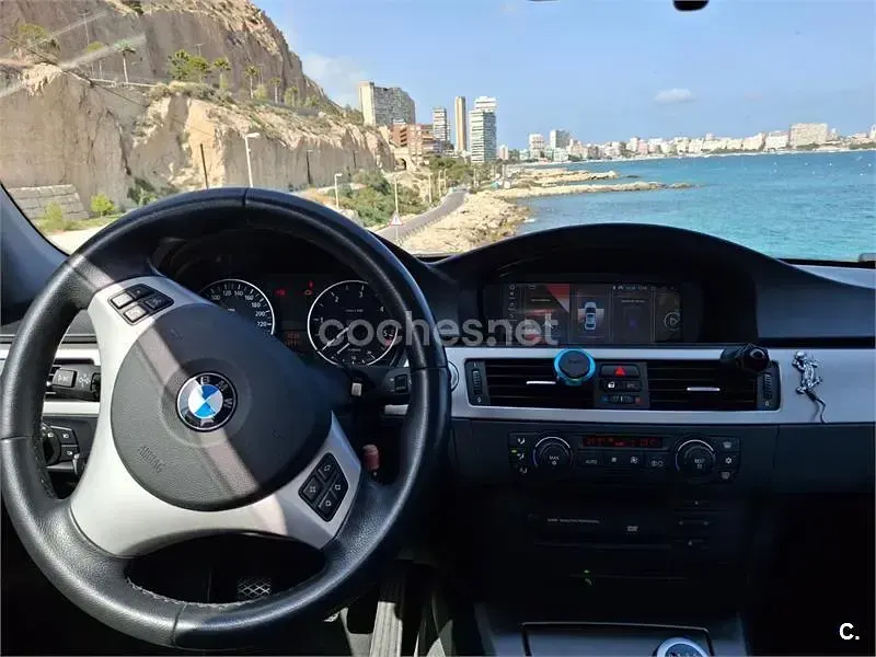 Usado BMW 320 163 CV (119 kW) 2006 Gris / plata Berlina