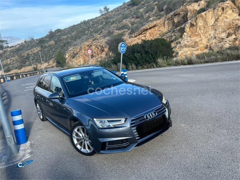 Usado Audi A4 S-Line 190 CV (139 kW) 2019 Gris / plata Familiar